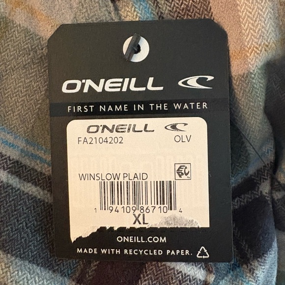 Oneil Men's Plaid Button-Up Flannel - Picture 4 of 5